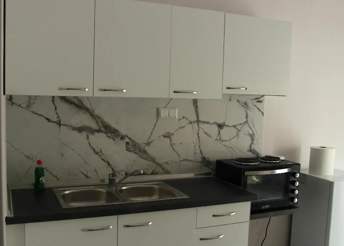 Apartament B *