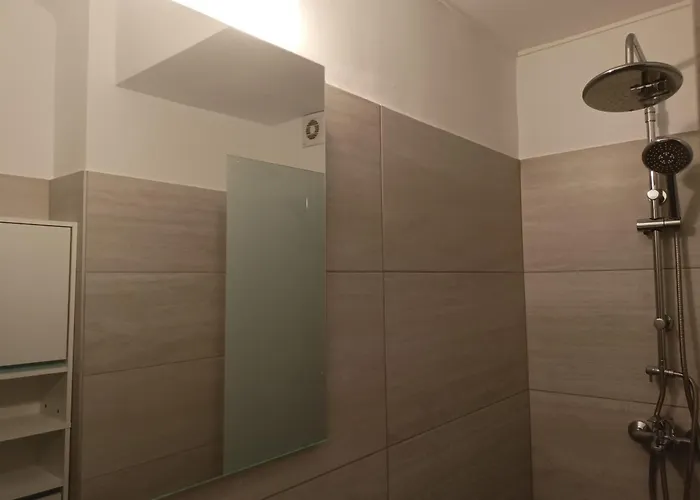Apartament B *